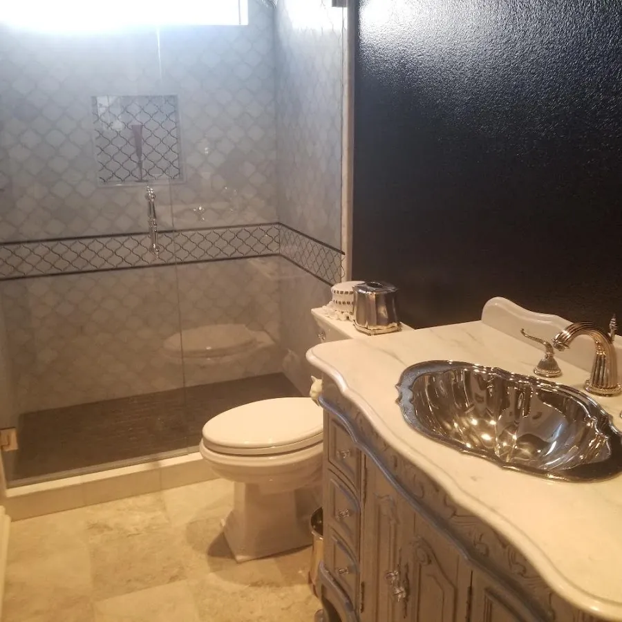 Professional plumbing work and bathroom remodeling in Apollo Beach